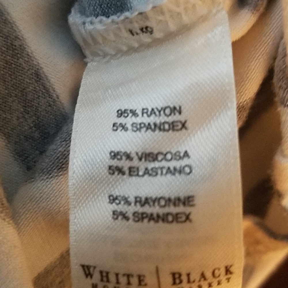 3/$20💋WHBM Top - Picture 5 of 6